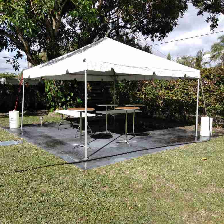 15x10 tent rentals
