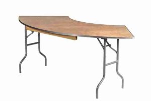 serpentine wodden tables for events